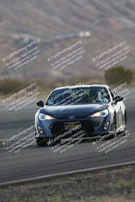 media/Mar-13-2022-Extreme Speed (Sun) [[a57caffb82]]/2-gold/session 1 skidpad/